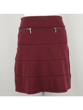 Athleta Strata Women's Extra Small Dark Red A-Line Knit Pull On Mini Skirt